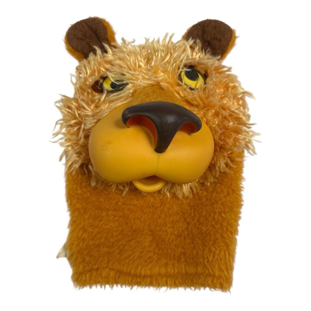 1968 Larry the Lion Puppet Pull String Talker By Mattel RARE NOT WORKING